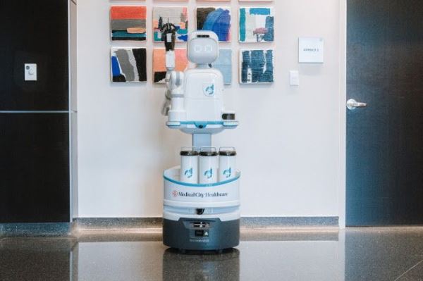Diligent Robotics представляет робота Moxi для помощи медсестрам