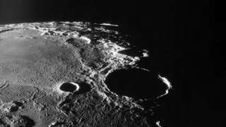 Индийская миссия Чандраян 2 заглянет в темные лунные кратеры